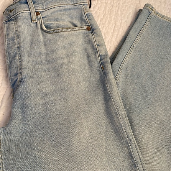 RE/DONE 70'S STOVE PIPE,‎ RIVER
FADE - Picture 11 of 14